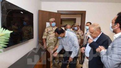 صورة رئيس الوزراء يشهد صب حوائط الدور45  L من “البرج الأيقوني”