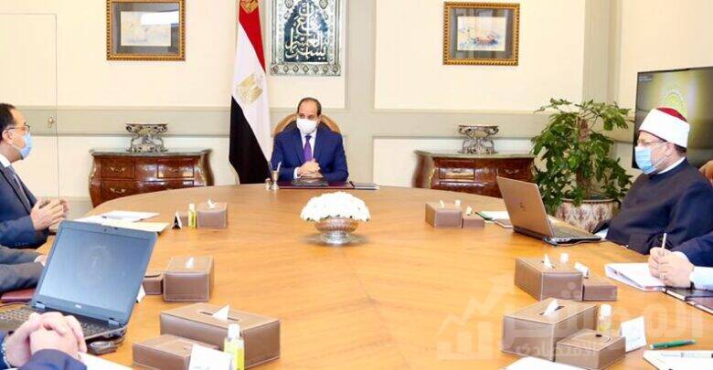 اجتماع الرئيس السيسي مع رئيس الوزراء و عدد من الوزراء