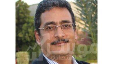 صورة شريف عبد الباقي رئيسا لتحرير مجلة لغة العصر