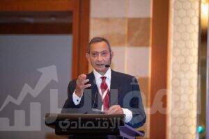 الدكتور أحمد شوقى، رئيس مجلس إدارة الشركة فى مصر