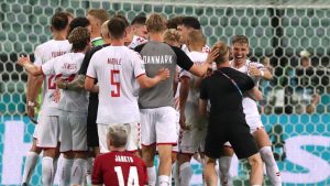 الدنمارك والتشيك