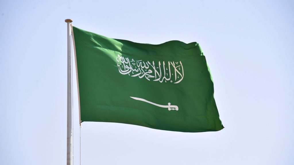 السعودية-تدعو-مواطنيها-إلى-عدم-السفر-إلى-لبنان-في-ضوء-الأحداث-الأخيرة