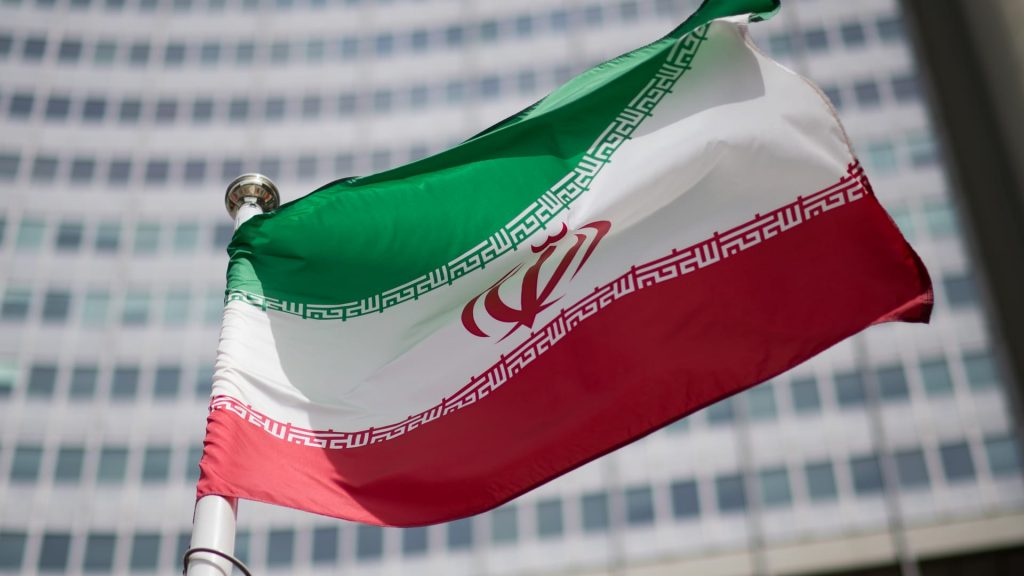 إيران-تكشف-حقيقة-زيارة-وفد-سعودي-إلى-طهران-وترفض-تأكيد-أو-نفي-“التكهنات-الإعلامية”