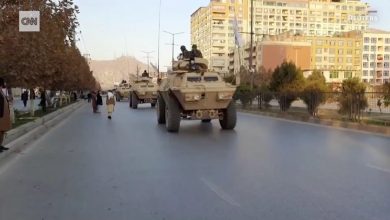 مواكب-حركة-طالبان-تستولي-على-مركبات-عسكرية-أمريكية