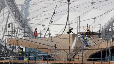 صورة العمل الدولية: قطر لا تحقق بشكل كافٍ في وفيات أماكن العمل قبل كأس العالم 2022