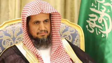 صورة النائب العام السعودي يأمر بالقبض على شخص بتهمة “الإساءة للذات الإلهية”