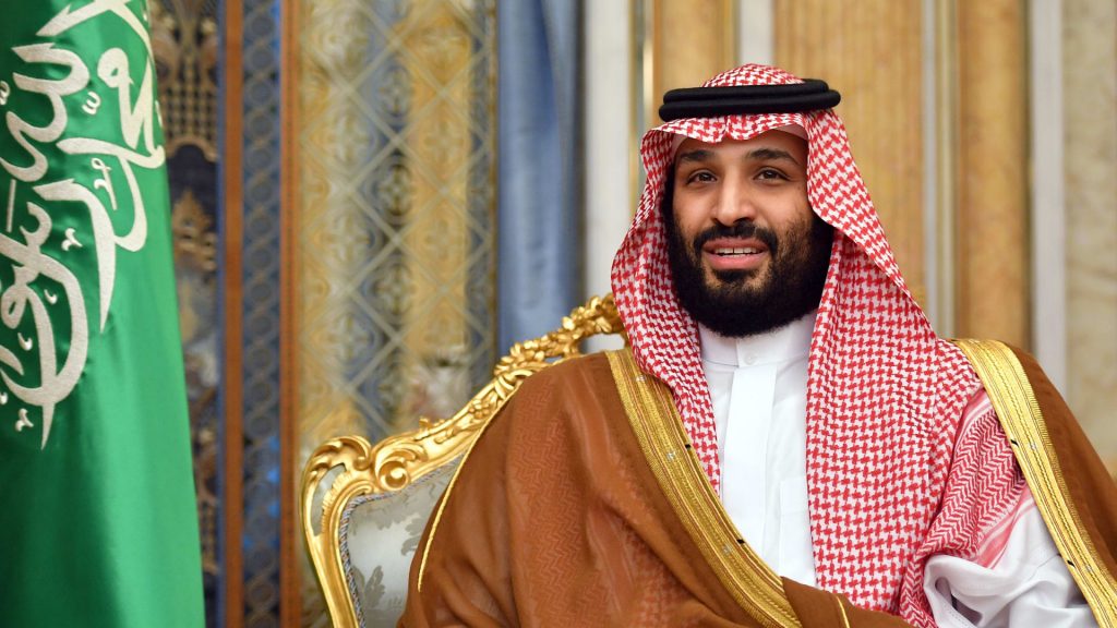 ولي-العهد-السعودي-يصل-إلى-أبوظبي.-ومحمد-بن-زايد-باستقباله