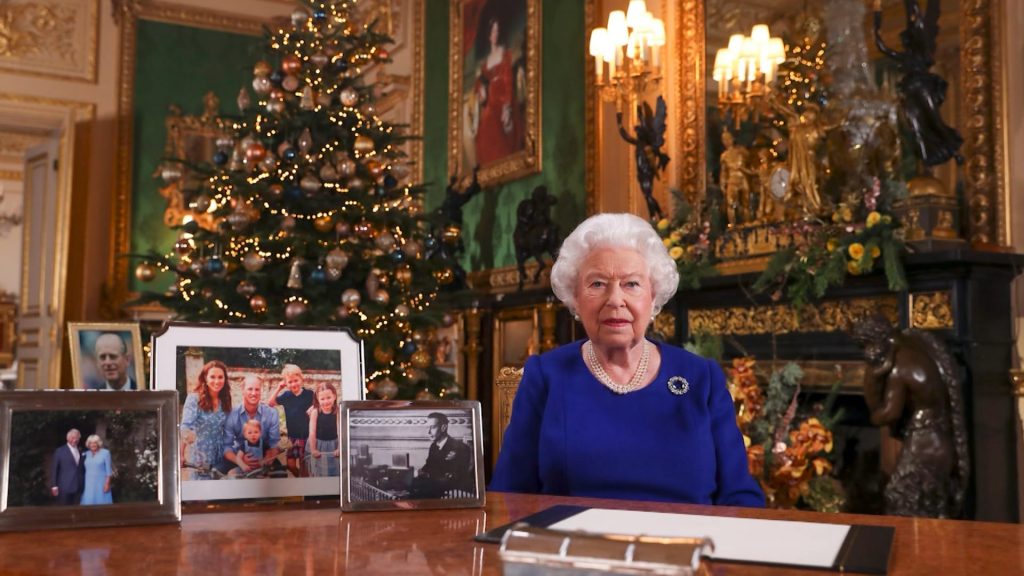 ملكة-بريطانيا-تلغي-حفل-عشاء-ما-قبل-عيد-الميلاد-للعائلة.-هل-للأمر-علاقة-بصحتها؟