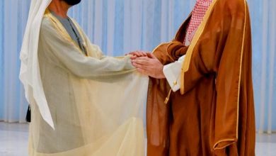 صورة ولي العهد السعودي يزور مقر إكسبو في دبي