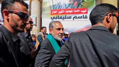 صورة وزير إعلام اليمن عن وفاة سفير إيران لدى الحوثي: لا هو عاد مشيا على قدميه ولا ذاق تمر مأرب