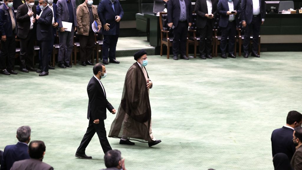 البرلمان-الإيراني-يعلن-شروطًا-لأمريكا-من-أجل-إحياء-الاتفاق-النووي