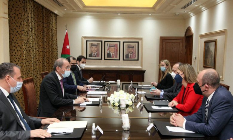 وزير-خارجية-الأردن-يبحث-مع-وفد-أمريكي-الوضع-في-القدس