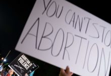 قانون-الإجهاض-يفجر-قنبلة-اجتماعية-في-أمريكا-وتظاهرات-أمام-المحكمة-العُليا