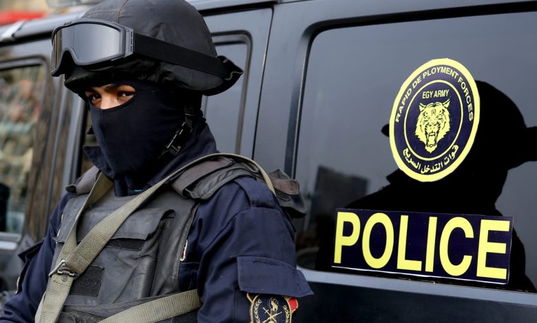 بعد-انتشار-مقطع-تعذيب-منسوب-لضابط.-الداخلية-المصرية-تُعلق-وتتهم-الإخوان-المسلمين