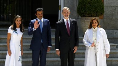 ظهور-زوجة-أمير-قطر-في-زيارة-رسمية-خارجية-يثير-تفاعلا