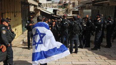 إسرائيل-تعتقل-اثنين-من-المشتبه-بهم-بتهمة-الاعتداء-على-صحفي-في-الشيخ-جراح