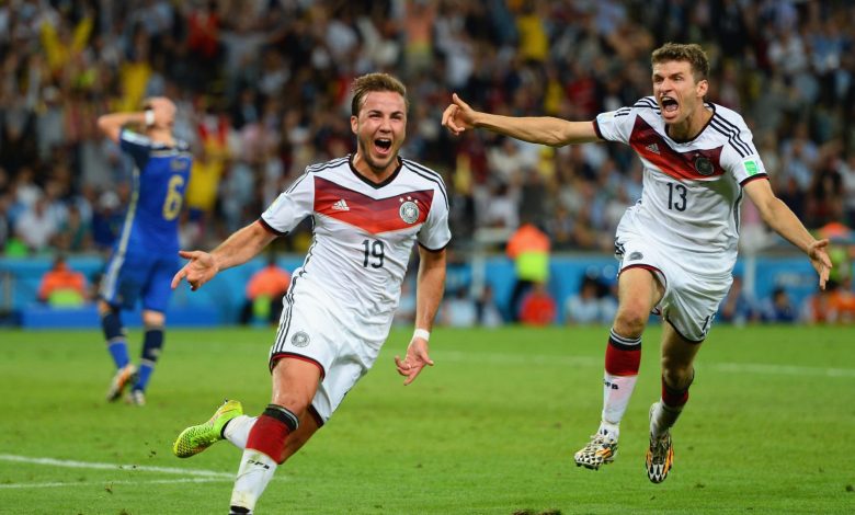 مُسجل-هدف-فوز-ألمانيا-بمونديال-2014.-ماريو-غوتزة-يعود-لدوري-بلاده