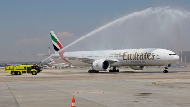 هبوط-أول-رحلة-لطيران-الإمارات-في-تل-أبيب.-وسفير-أبوظبي-يُعلق