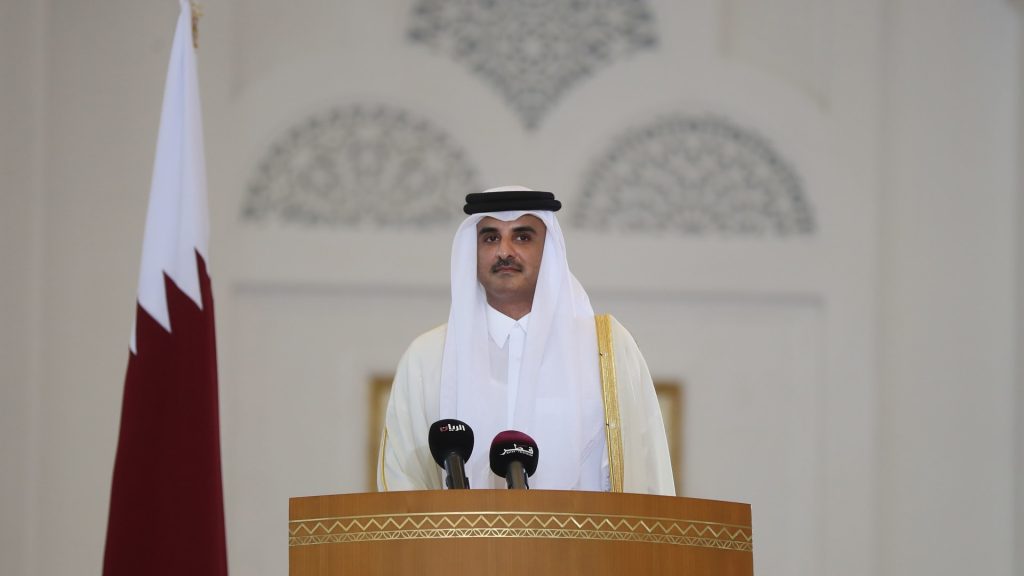 السيسي-يستقبل-أمير-قطر-في-القاهرة-لأول-مرة-منذ-عام-2015
