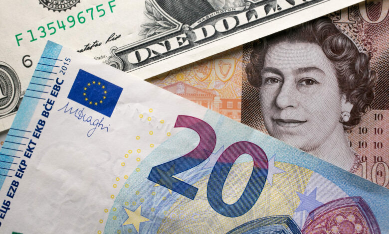 لأول-مرة-منذ-20-عامًا.-اليورو-والدولار-يقتربان-من-نقطة-تساوي-سعر-الصرف