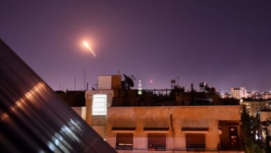 سوريا:-مقتل-3-عسكريين-وإصابة-7-آخرين-إثر-“عدوان-إسرائيلي”-على-محيط-دمشق