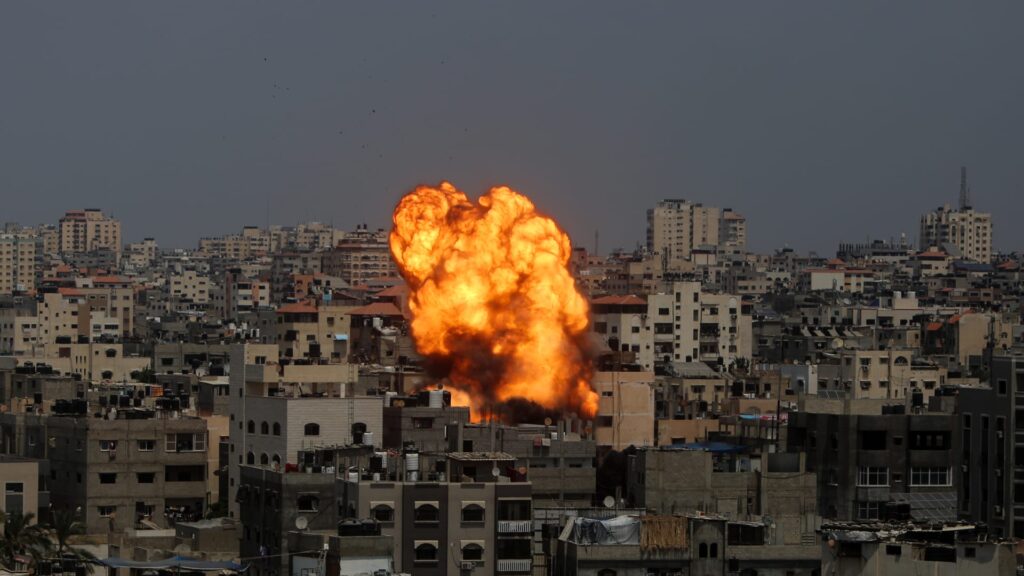 السعودية-تطالب-المجتمع-الدولي-بالتدخل-لوقف-التصعيد-في-غزة