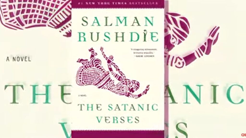 “زخم”-يلف-كتاب-آيات-شيطانية-وآراء-من-قرأه.-مهاجمة-سلمان-رشدي-تثير-تفاعلا