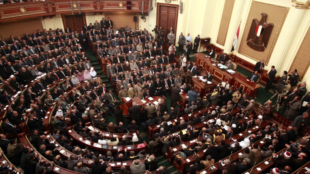 بالأسماء-والوزارات.-النواب-المصري-يوافق-على-تعديل-13-حقيبة-وزارية