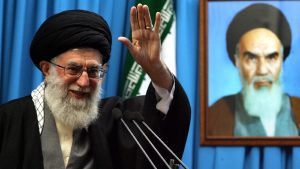 خبير-إيراني-يتوقع-ما-سيحدث-في-البلاد-بعد-وفاة-المرشد-الأعلى-علي-خامنئي