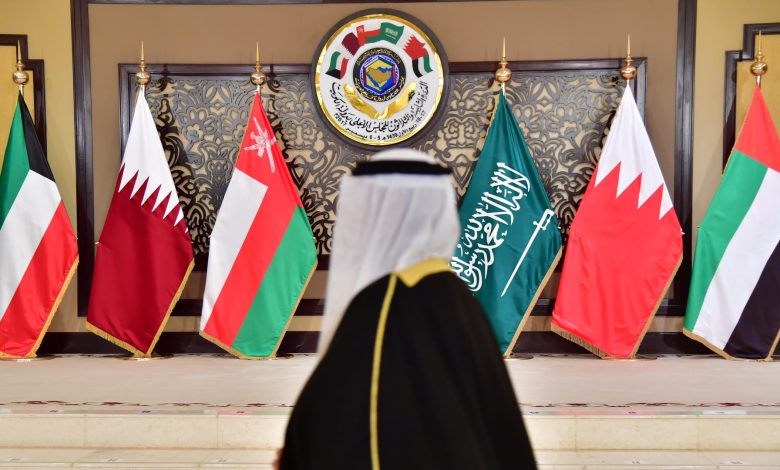 أكاديمي-إماراتي-يرد-على-كاتب-سعودي-بشأن-“الوحدة-الخليجية”-ويستشهد-بتجربة-أوروبا
