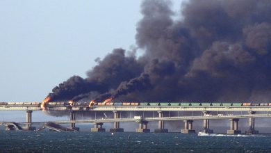 روسيا-تعلن-الحصيلة-الأولية-لقتلى-انفجار-جسر-القرم-وتكشف-معلومات-عن-سائق-الصهريج-المشتعل