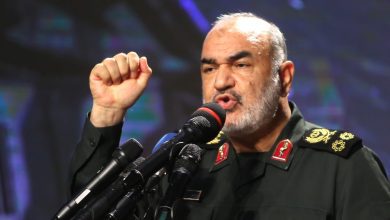 قائد-الحرس-الثوري-الإيراني-يوجه-تحذيرًا-للسعودية-من-وسط-مناورة-عسكرية