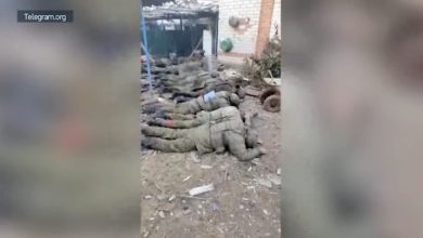 روسيا-تعلق-على-فيديو-متداول-لـ10-من-جنودها-مقيدين-قبل-“قتلهم”-بأوكرانيا