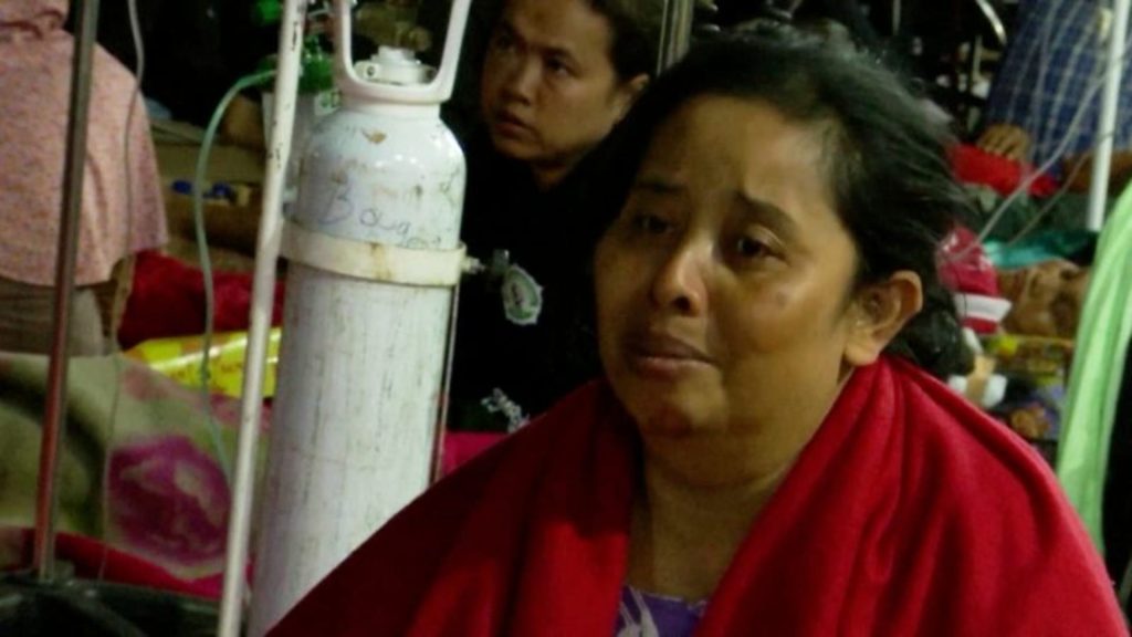 بعد-زلزال-مدمر-في-إندونيسيا.-استمع-إلى-أم-وهي-تروي-ما-مرت-به-وأطفالها