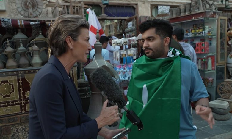 مشجعون-سعوديون-يتحدثون-إلى-مراسلة-cnn-بعد-فوز-منتخب-بلادهم-التاريخي-على-الأرجنتين