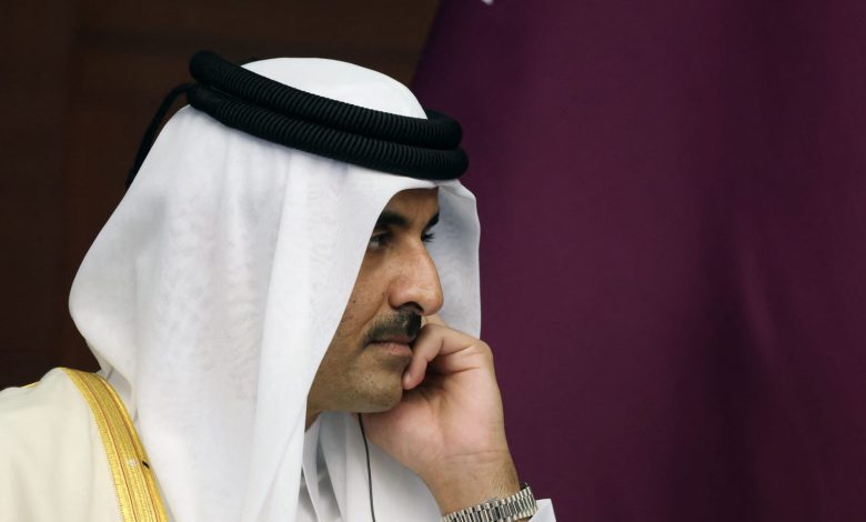 تداول-ردة-فعل-أمير-قطر-بعد-ضياع-ركلة-جزاء-السعودية-أمام-بولندا