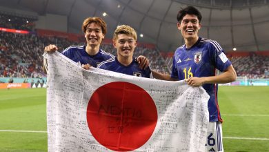 اليابان-تصنع-المفاجأة-بالفوز-على-إسبانيا-في-مونديال-قطر.-وتعتلي-صدارة-المجموعة-الخامسة