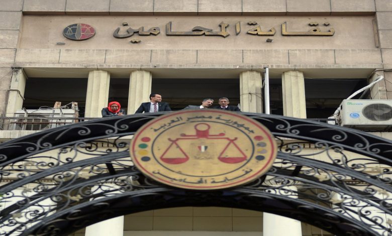 مصر.”الفاتورة-الإلكترونية”-تثير-خلافًا-بين-المالية-والنقابات-المهنية