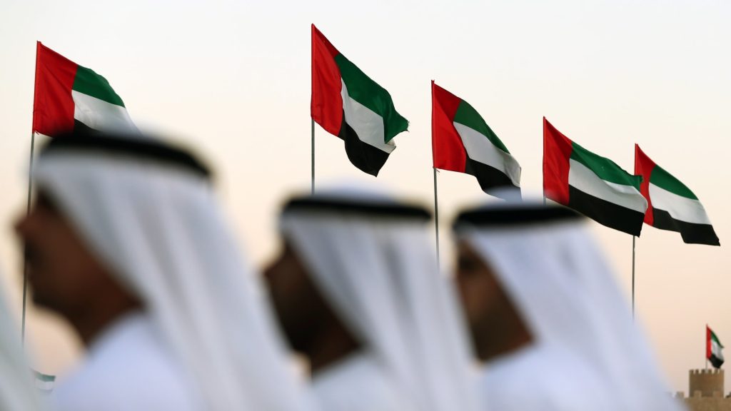 الإمارات-تصدر-قانوناً-بشأن-الضريبة-على-أرباح-الشركات-والأعمال-بنسبة-9%
