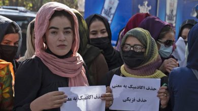 طالبان-تحظر-التعليم-الجامعي-للفتيات.-وهيومان-رايتس-ووتش:-“قرار-مخجل”