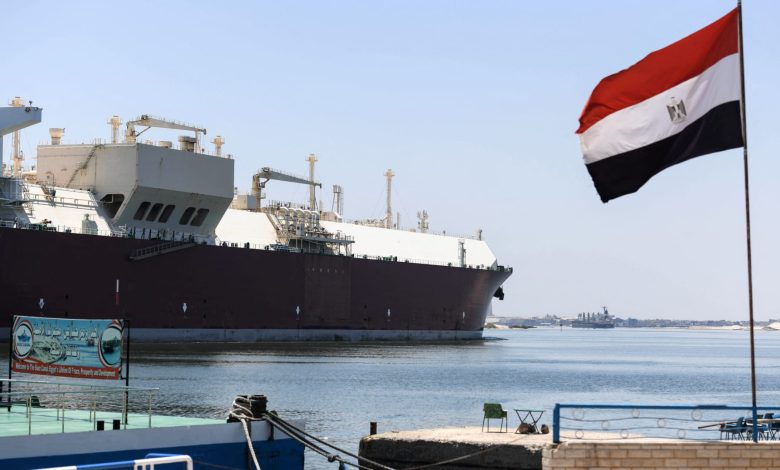 الحكومة-المصرية-تُفرج-عن-بضائع-بالموانئ-بـ5-مليارات-دولار.-وتجار-يوضحون-الآثار