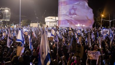 أكثر-من-100-ألف-متظاهر-في-تل-أبيب-ضد-حكومة-نتنياهو