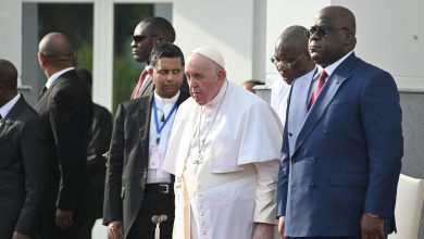 البابا-فرنسيس-يزور-الكونغو-الديمقراطية.-ويخاطب-من-يستغلون-موارد-إفريقيا:-ارفعوا-أيديكم-عنها