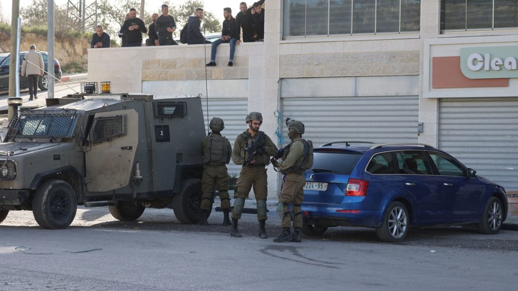 الجيش-الإسرائيلي-يعلن-مقتل-ثلاثة-فلسطينيين-خلال-“تبادل-لإطلاق-النار”-بالضفة
