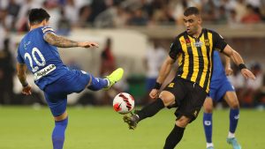 متفوقا-على-مهاجم-الهلال.-حمدالله-ينال-جائزة-الأفضل-في-منطقة-غرب-آسيا-لشهر-مارس