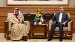 وزير-خارجية-إيران-يوضح-ما-دار-خلال-اجتماعه-مع-نظيره-السعودي-في-الصين