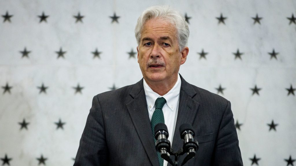 مصدر-يكشف-لـcnn-عن-زيارة-“غير-معلنة”-أجراها-مدير-الاستخبارات-الأمريكية-إلى-السعودية