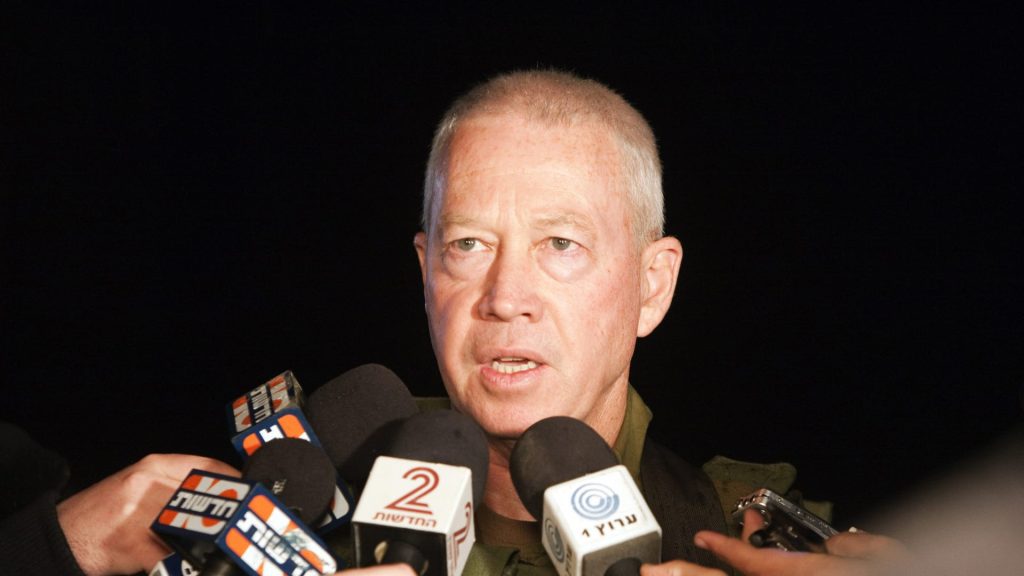 وزير-الدفاع-الإسرائيلي-يأمر-بالاستعداد-لـ”الردود-الممكنة-كافة”-على-إطلاق-الصواريخ-من-لبنان-وغزة