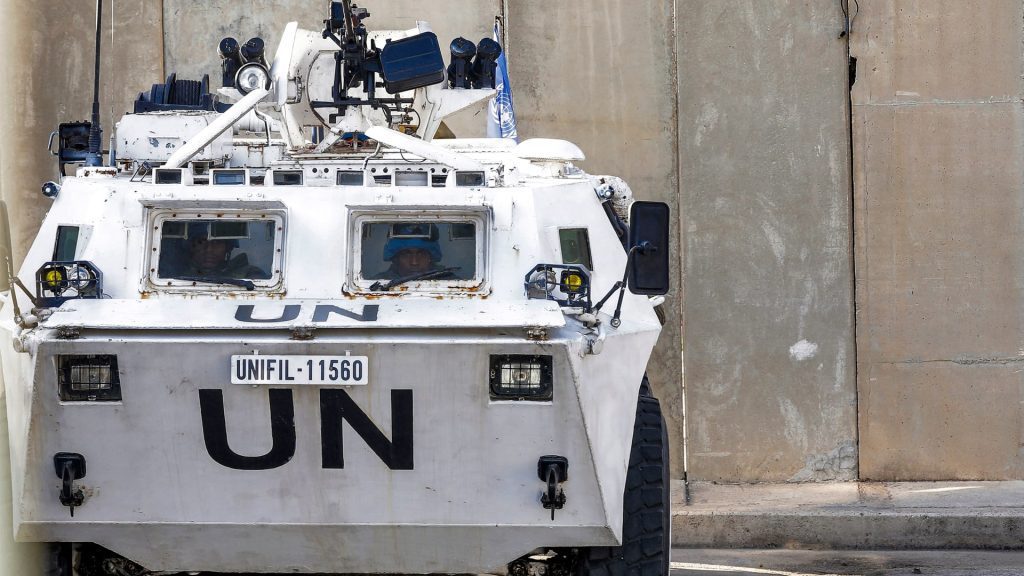 الجيش-الإسرائيلي:-حزب-الله-على-علم-بإطلاق-الصواريخ.-و”يونفيل”:-التصعيد-“خطير-للغاية”