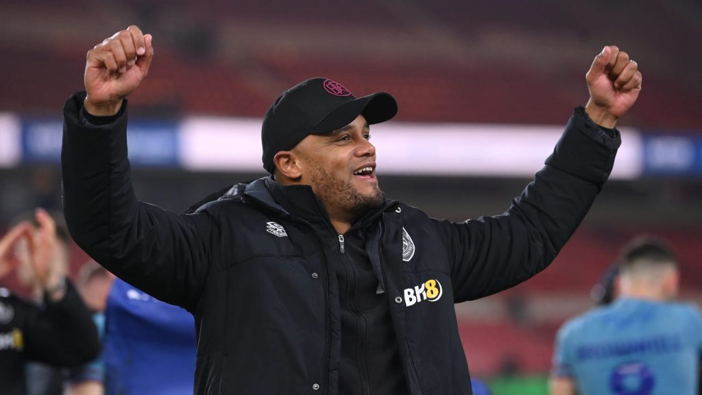 صعد-بالفريق-إلى-“البريميرليغ”.-إشادات-تنهال-على-فينسنت-كومباني-بعد-إنجازه